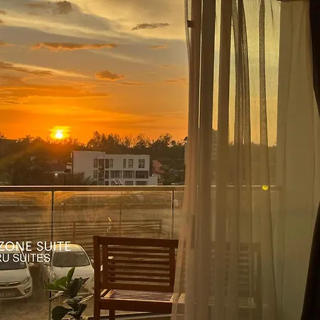Arusuites Tanjung Aru Kota Kinabalu By Wellstay Exterior photo