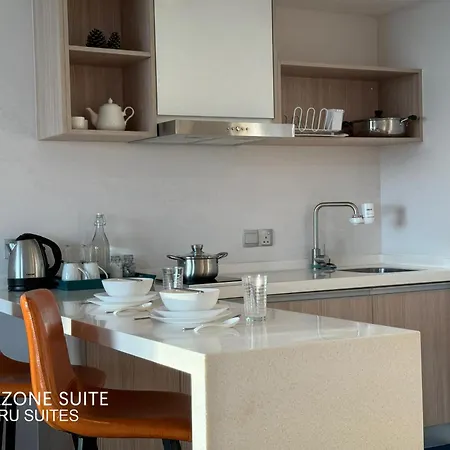 Arusuites Tanjung Aru Kota Kinabalu By Wellstay Exterior photo