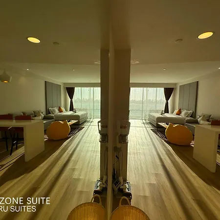 Arusuites Tanjung Aru Kota Kinabalu By Wellstay Exterior photo