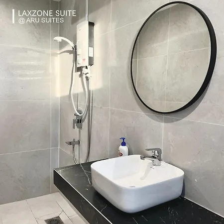 Arusuites Tanjung Aru Kota Kinabalu By Wellstay Room photo